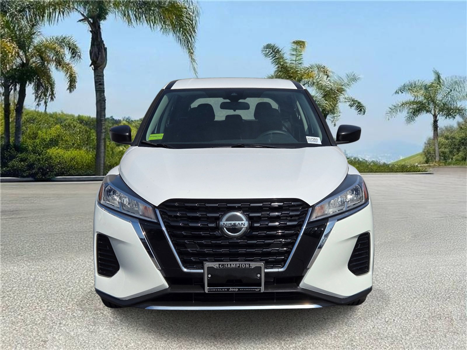 Used 2021 Nissan Kicks S FWD image 3