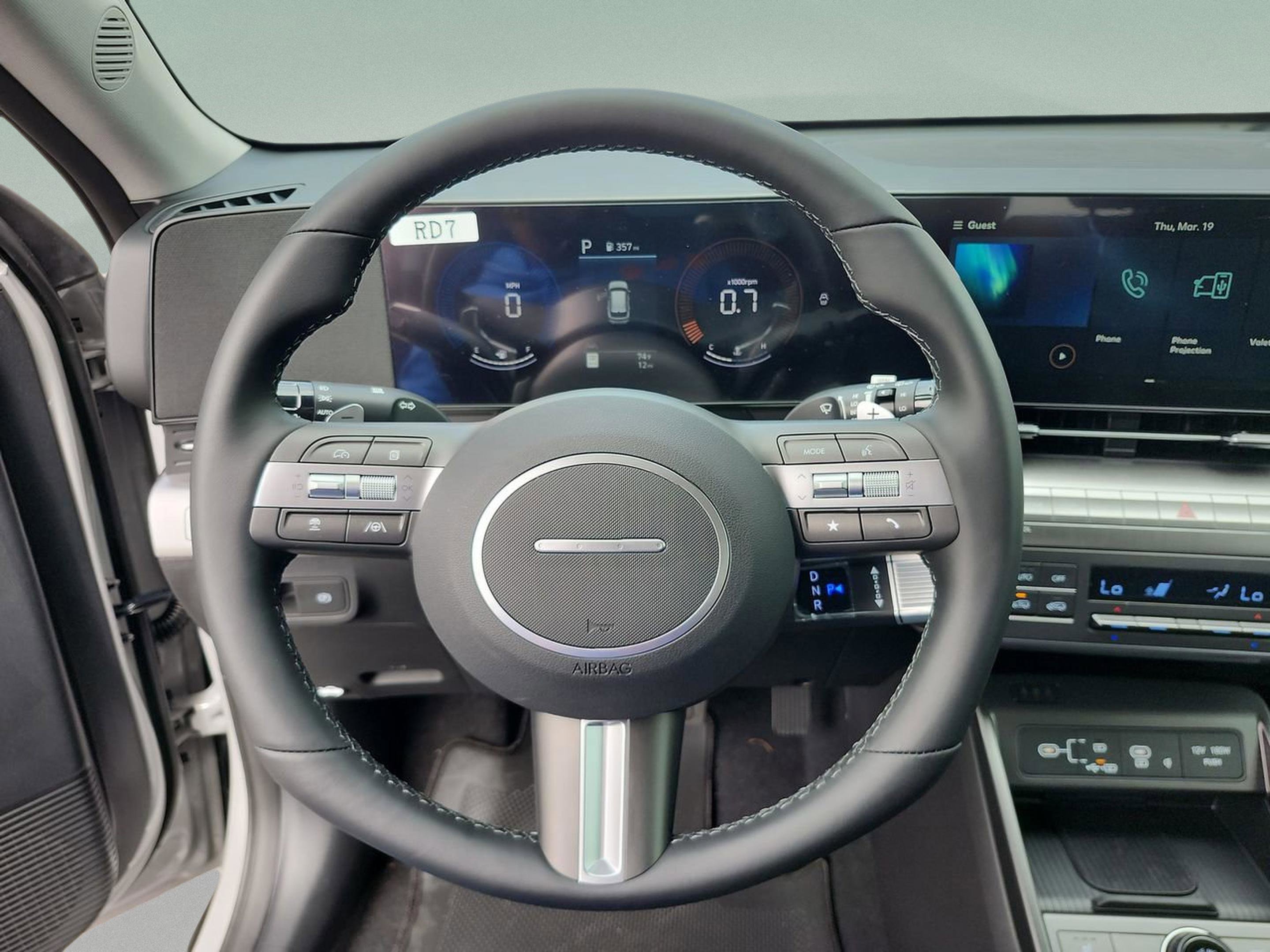 New 2026 Hyundai Kona SEL Premium image 8