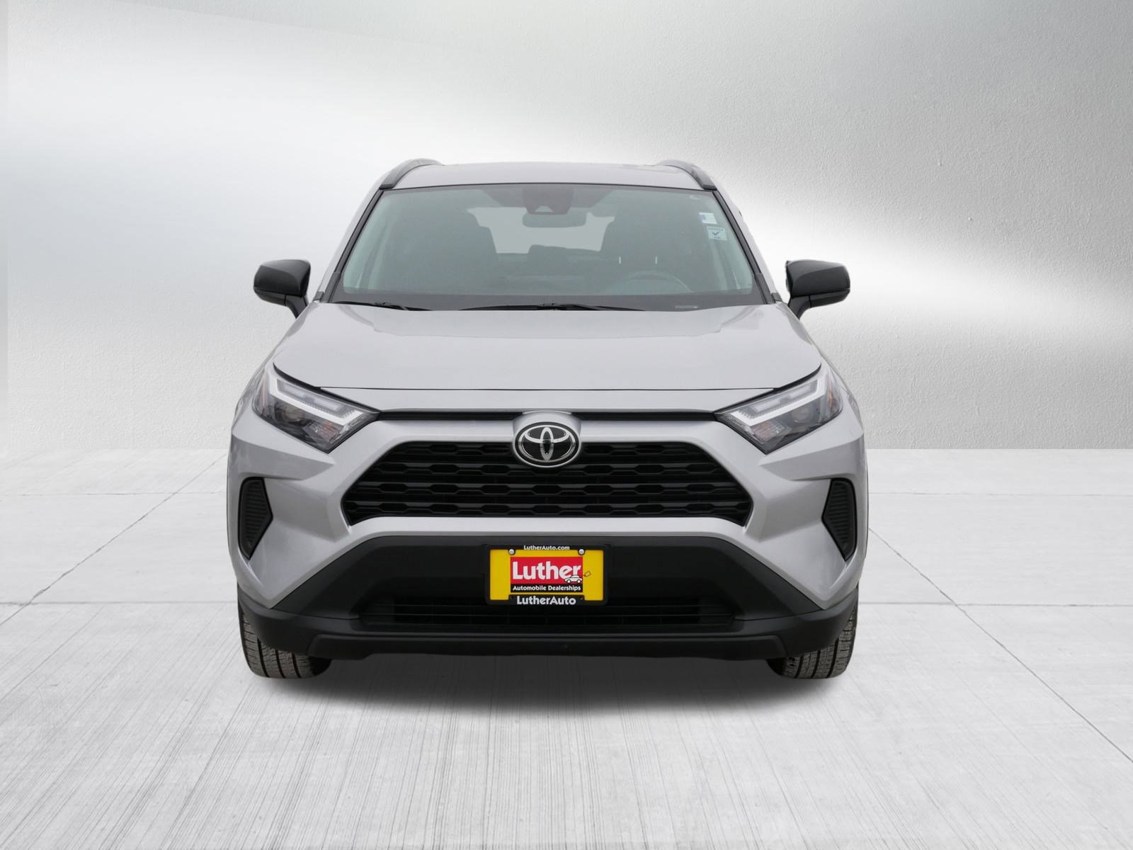 Used 2025 Toyota RAV4 LE image 2
