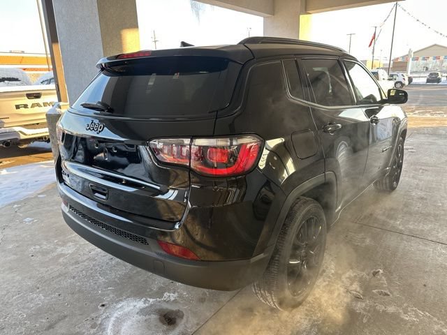 New 2026 Jeep Compass Latitude w/ Sun and Sound Group AWD/4WD image 8
