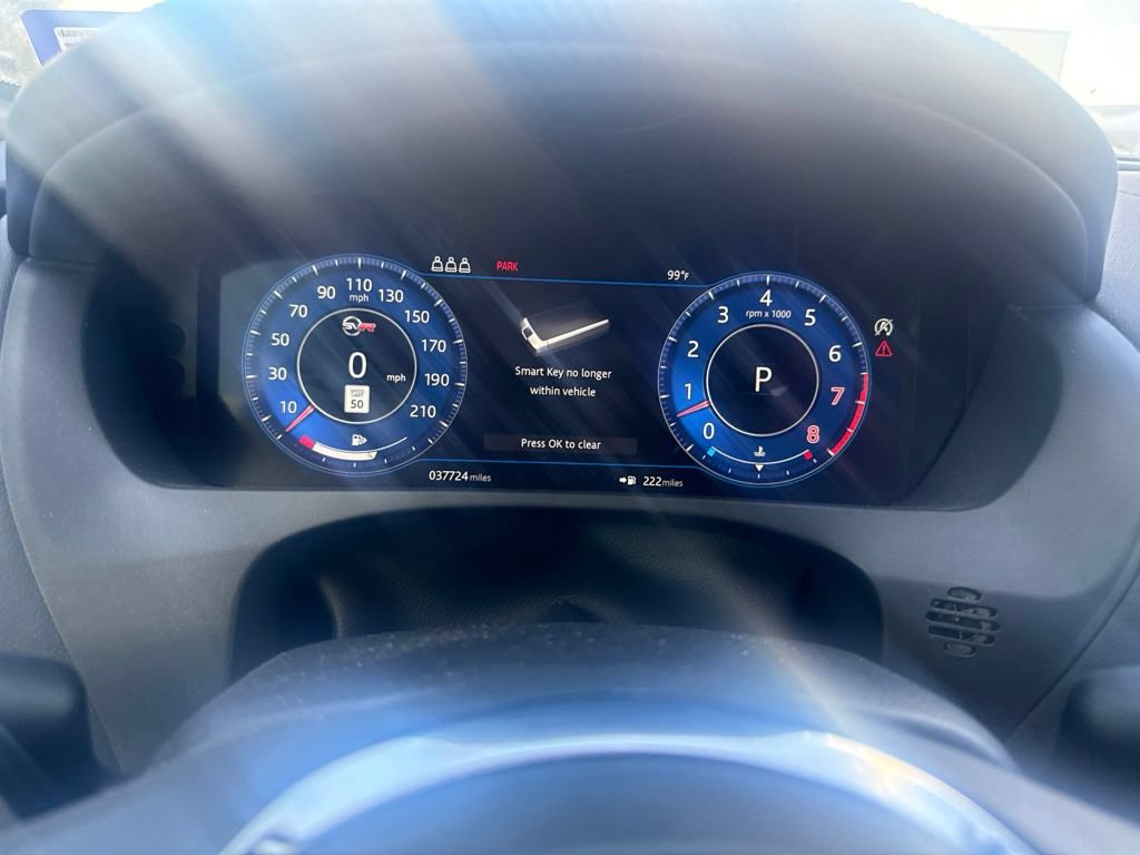 Used 2020 Jaguar F-PACE SVR AWD/4WD image 18