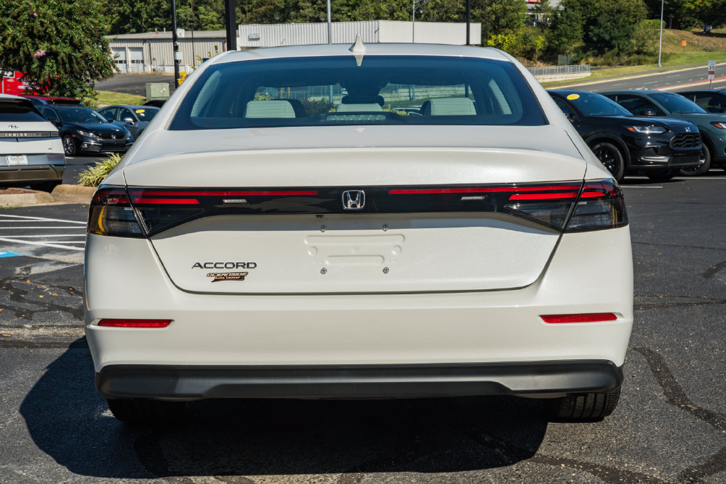 Certified 2023 Honda Accord EX image 5