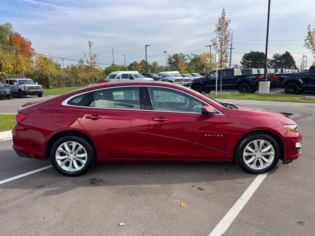 Used 2023 Chevrolet Malibu LT FWD image 4