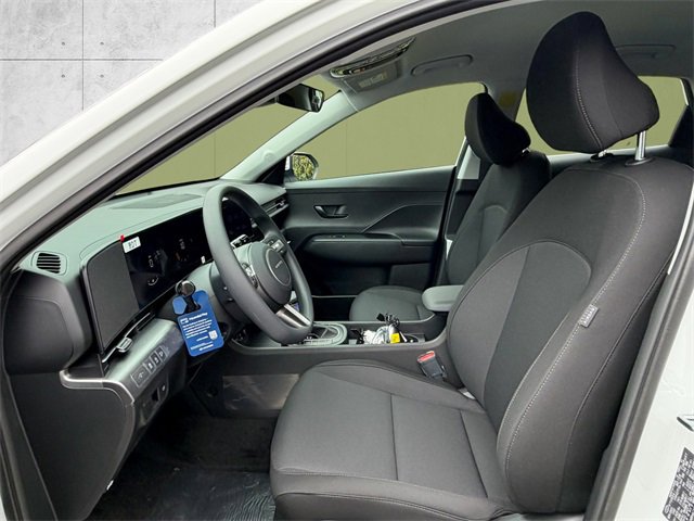 New 2026 Hyundai Kona SE image 4
