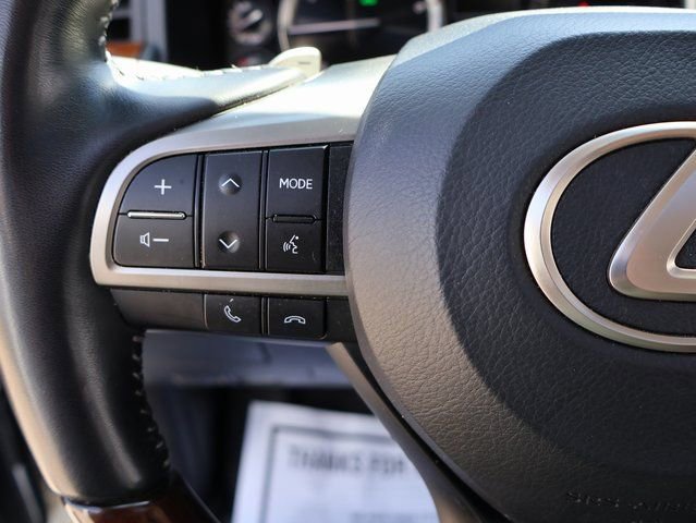 Used 2021 Lexus LX 570 4WD w/ Luxury Package image 42