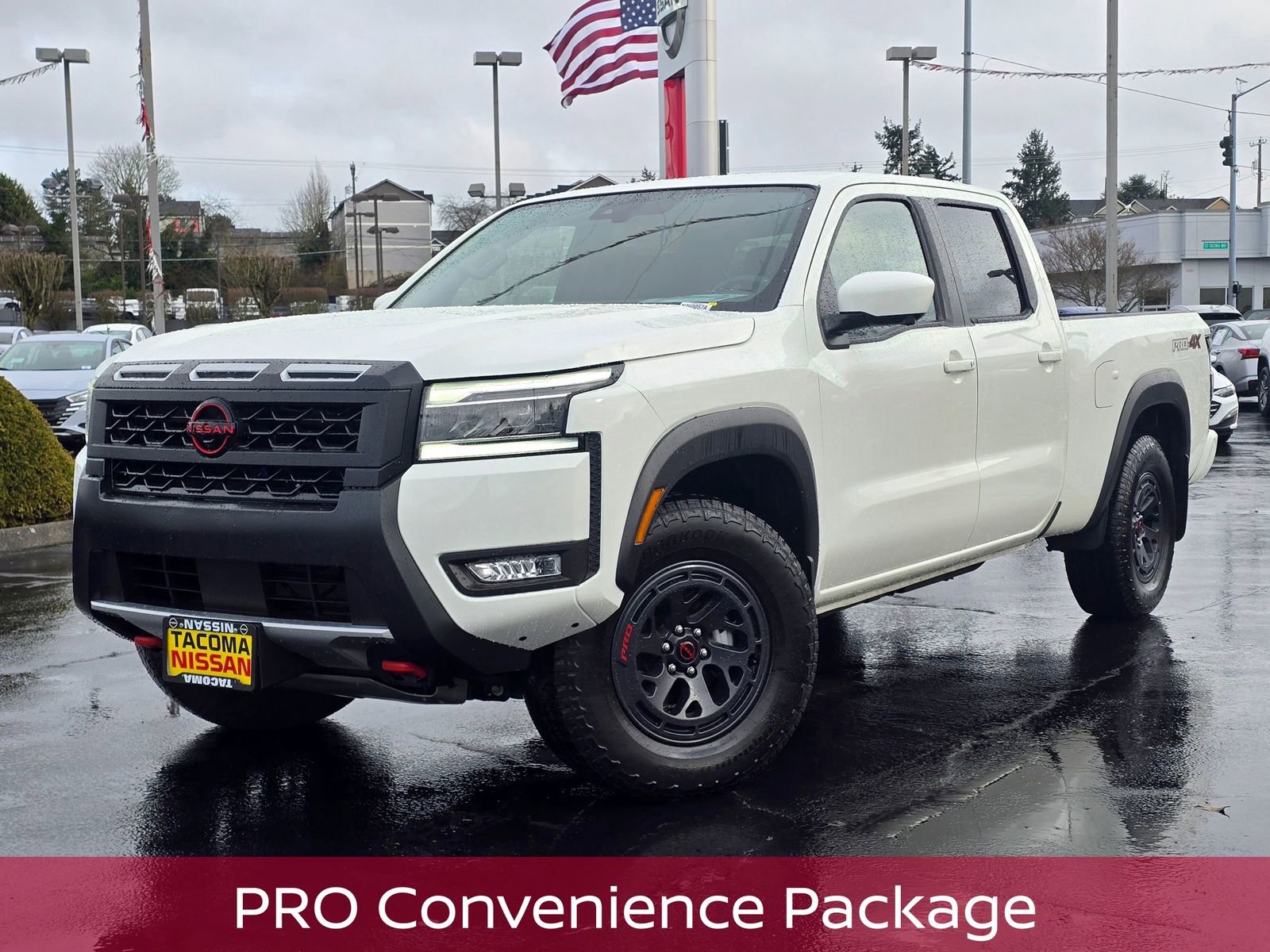 Used 2025 Nissan Frontier PRO-4X w/ Pro Convenience Package image 10