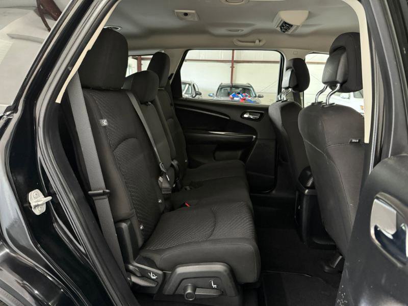 Used 2018 Dodge Journey SXT image 20