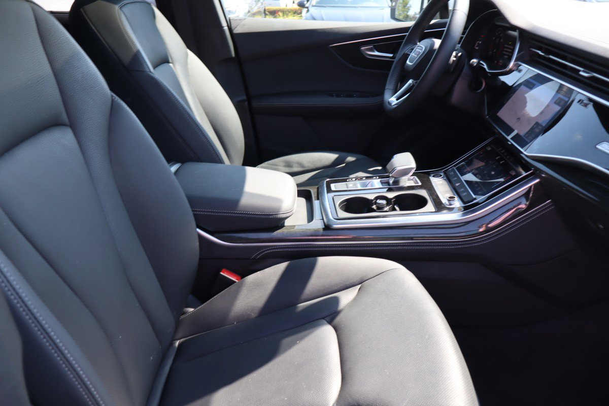 Used 2025 Audi Q7 3.0T Premium Plus w/ Premium Plus Package image 13