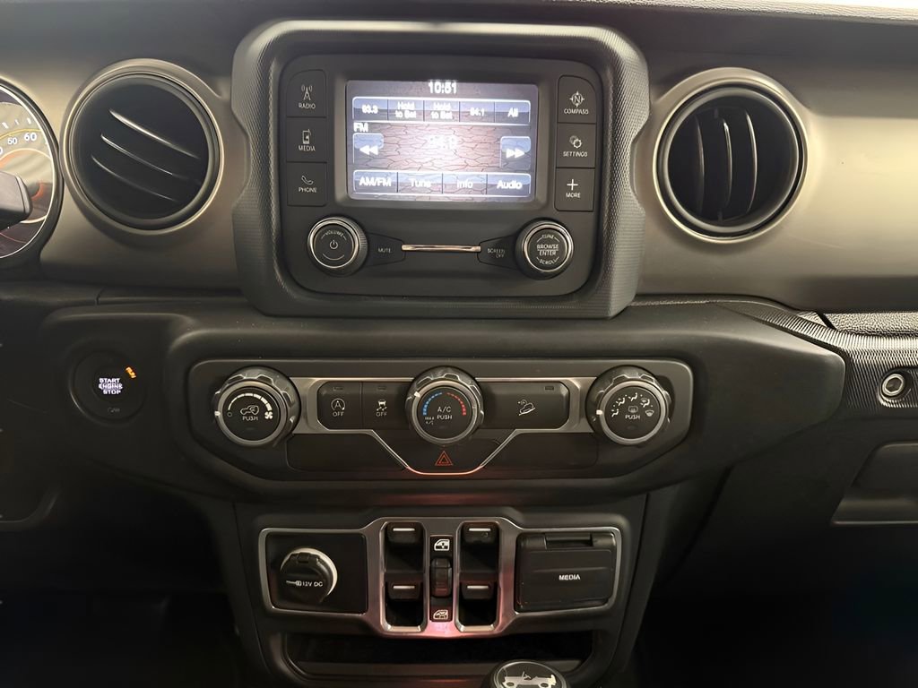 Used 2019 Jeep Wrangler Unlimited Sport S AWD/4WD image 25