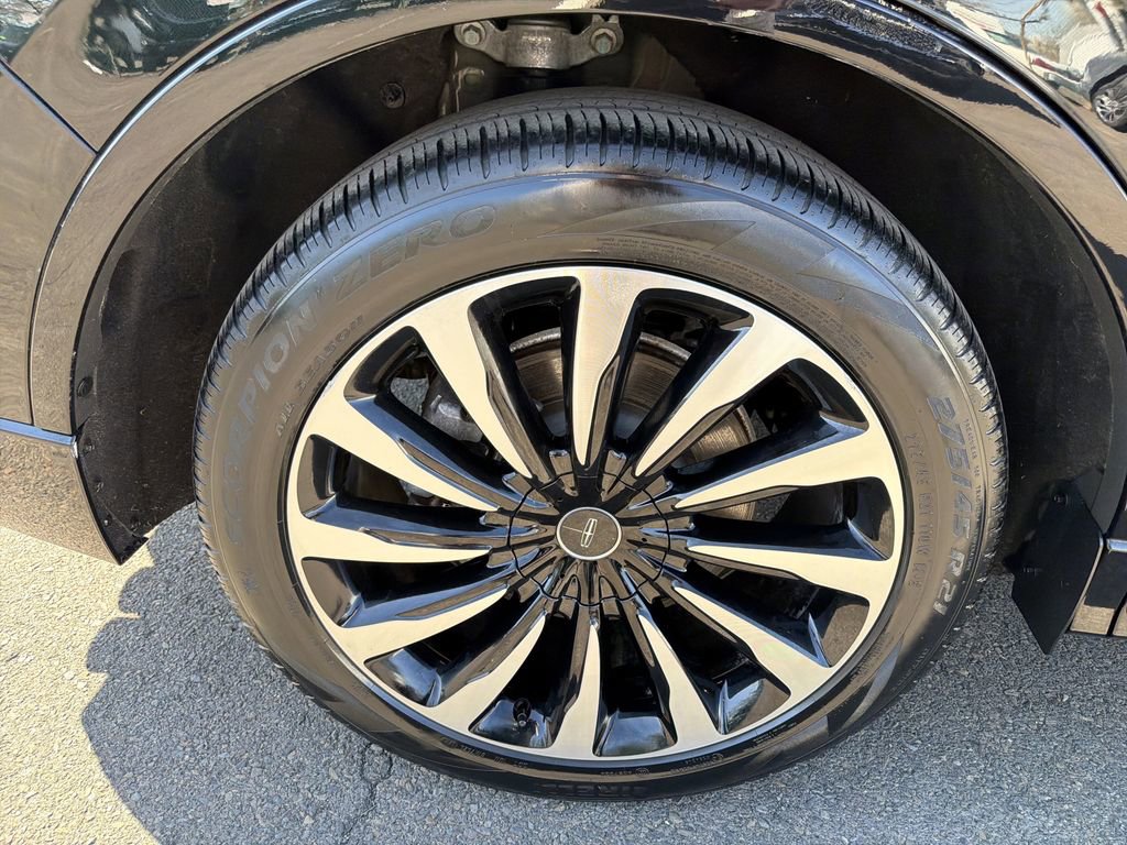 Certified 2023 Lincoln Aviator Black Label Grand Touring image 33