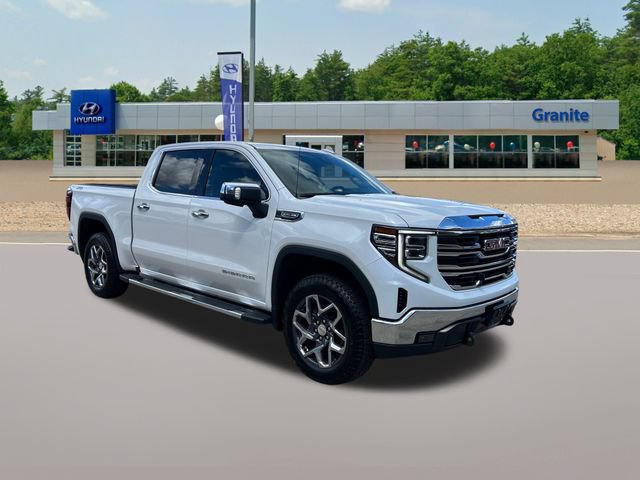 Used 2023 GMC Sierra 1500 SLT w/ SLT Premium Package AWD/4WD image 5
