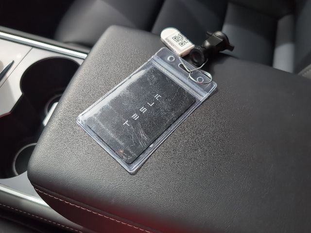 Used 2023 Tesla Model Y Long Range image 26