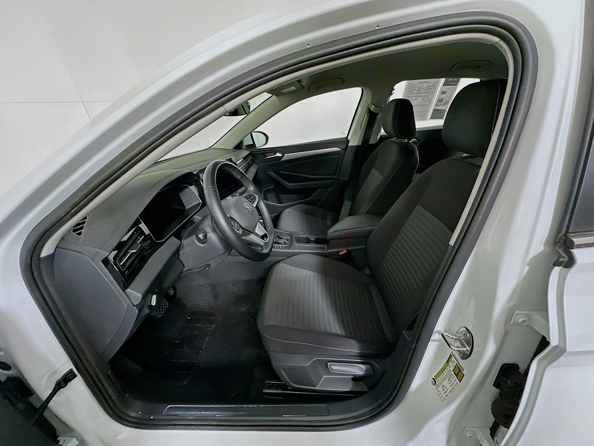 Used 2025 Volkswagen Jetta S image 13