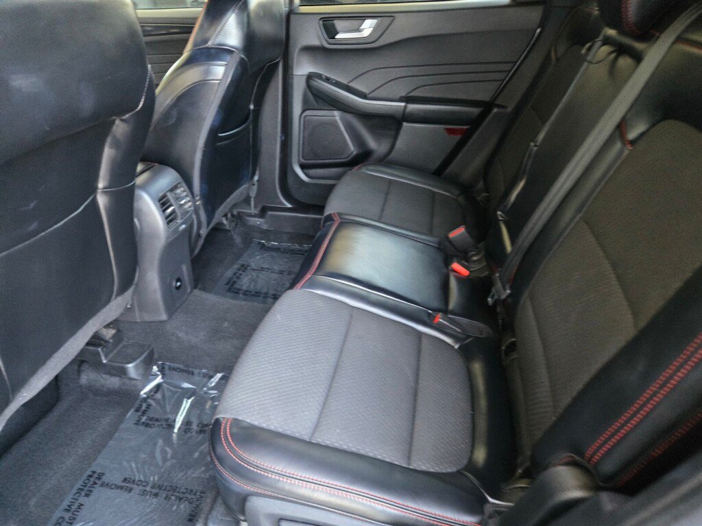 Used 2024 Ford Escape ST-Line AWD/4WD image 14
