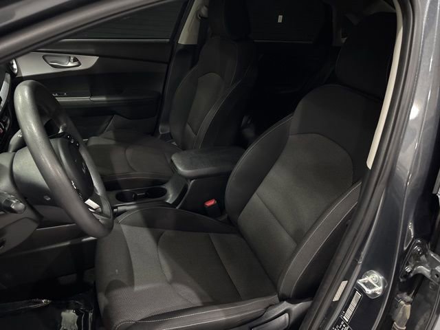 Used 2024 Kia Forte LX image 16