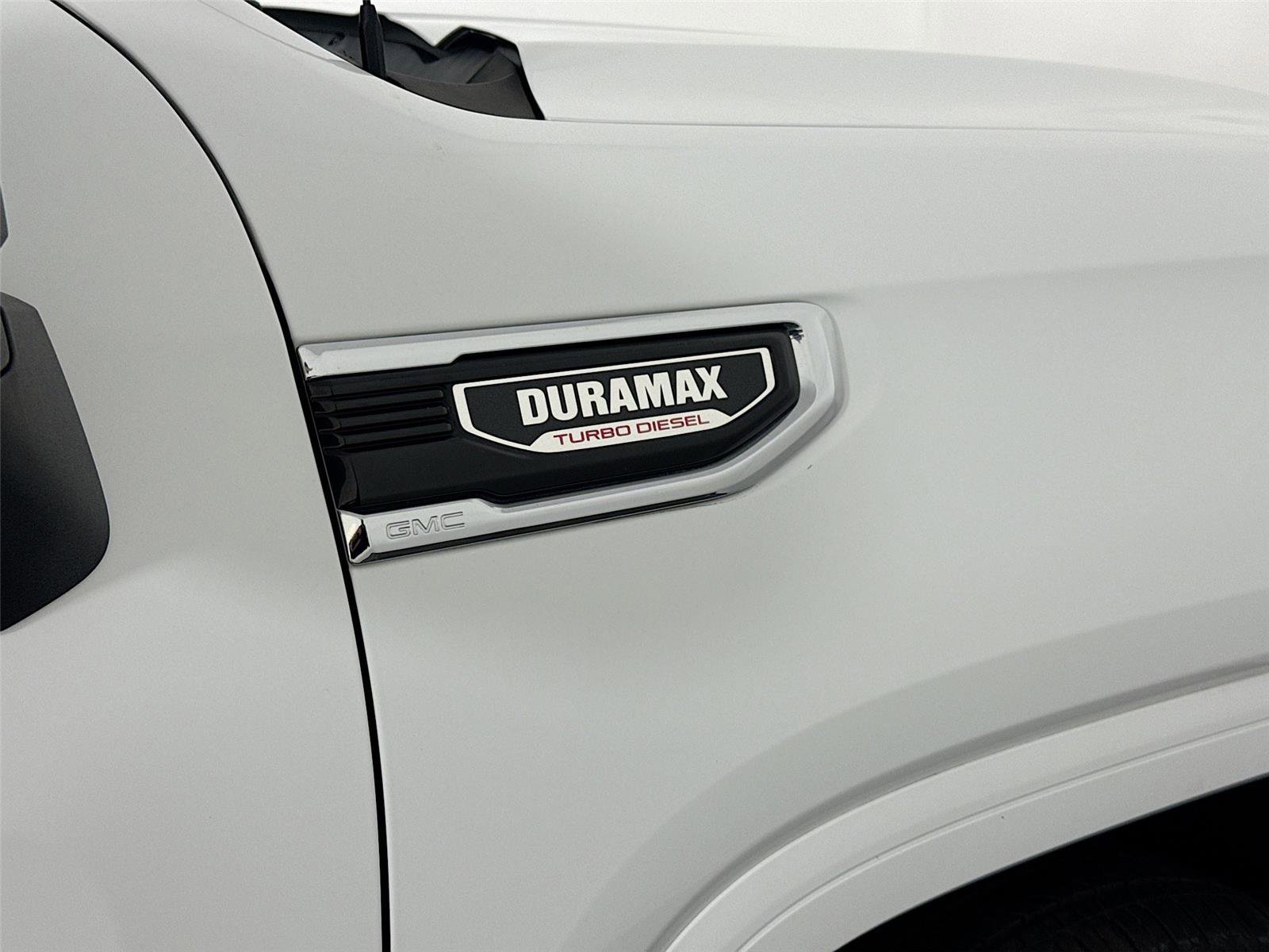 Used 2020 GMC Sierra 1500 SLT w/ Driver Alert Package II AWD/4WD image 38