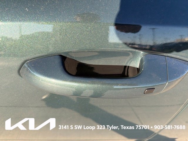 Used 2023 Kia Stinger GT2 RWD image 6