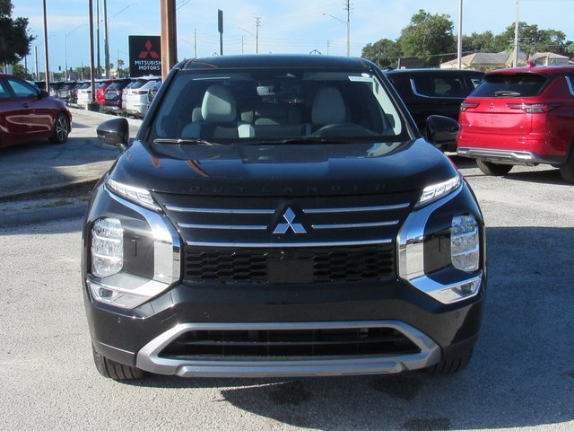 New 2025 Mitsubishi Outlander SE image 7