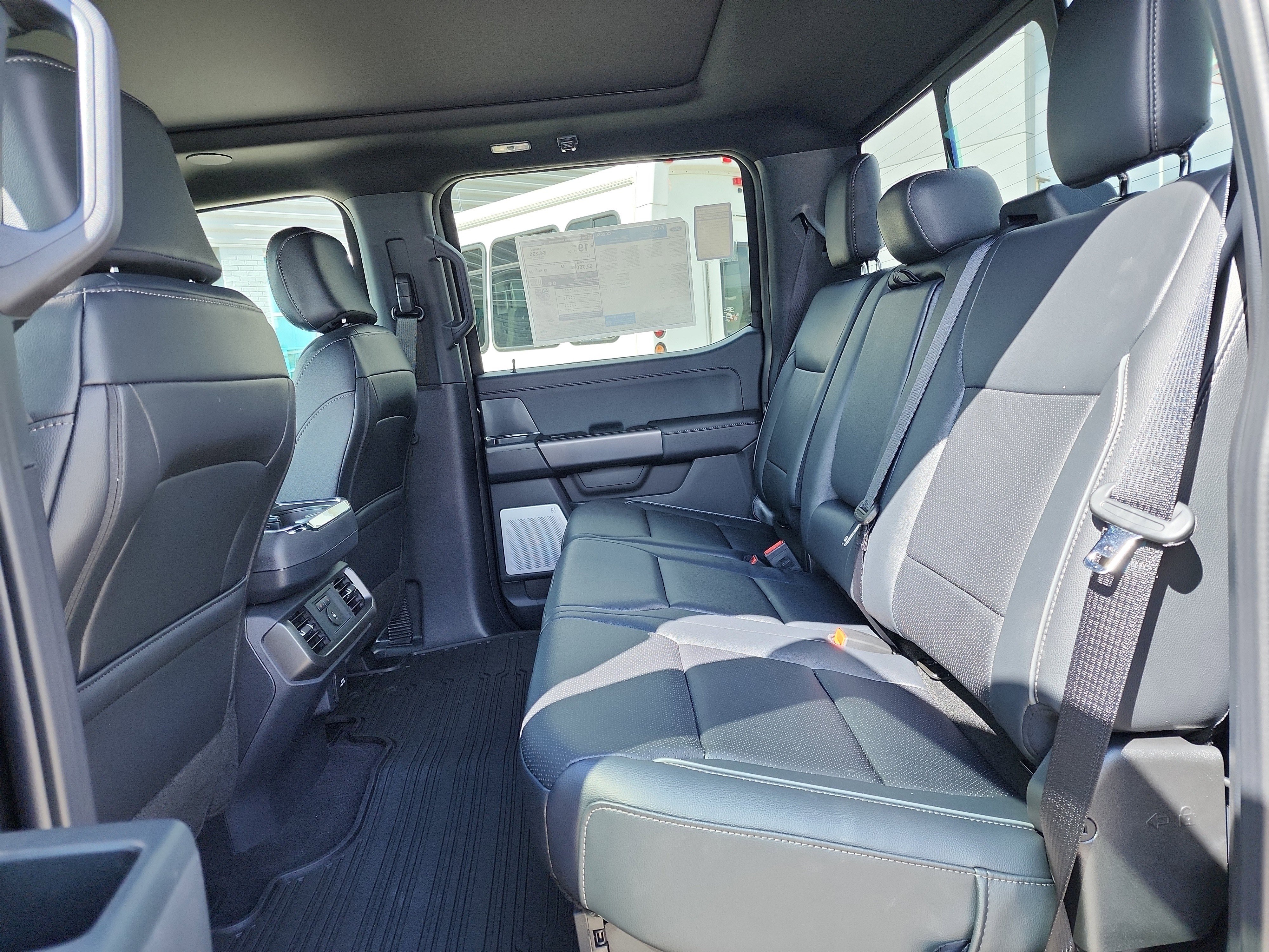 New 2025 Ford F150 Lariat image 7