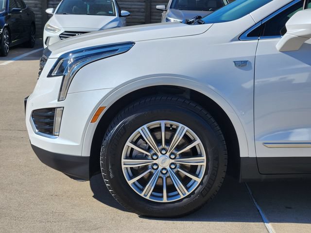 Used 2018 Cadillac XT5 Luxury w/ Driver Awareness Package FWD image 16