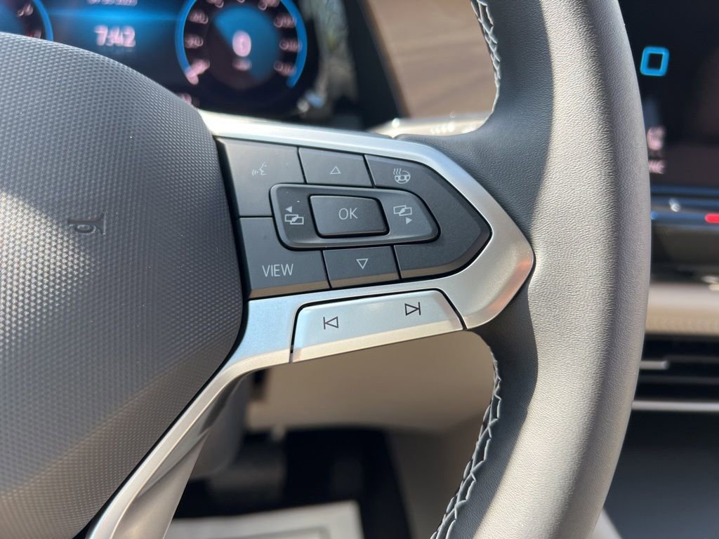 New 2026 Volkswagen Atlas SE image 17