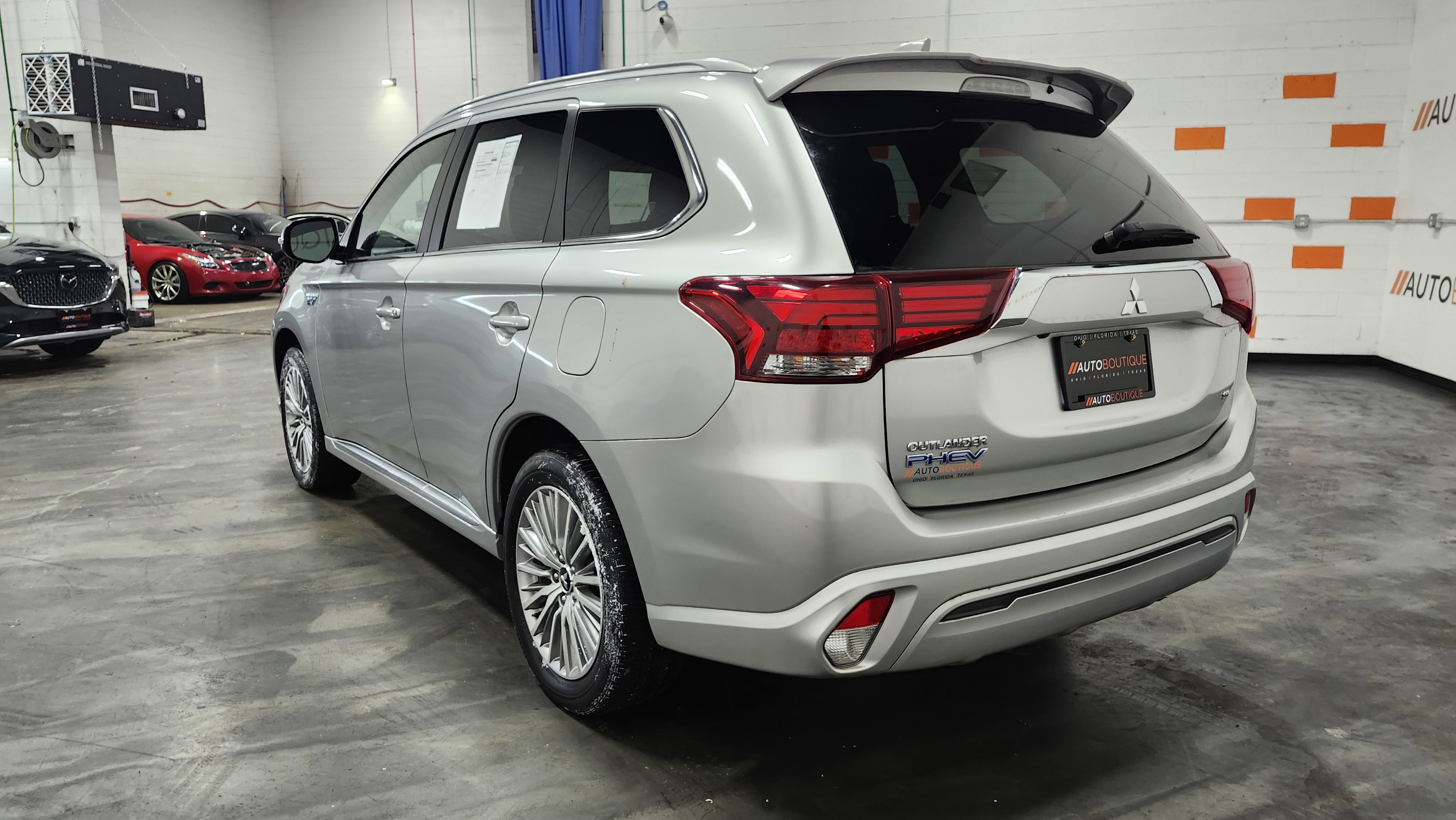 Used 2022 Mitsubishi Outlander SEL image 16