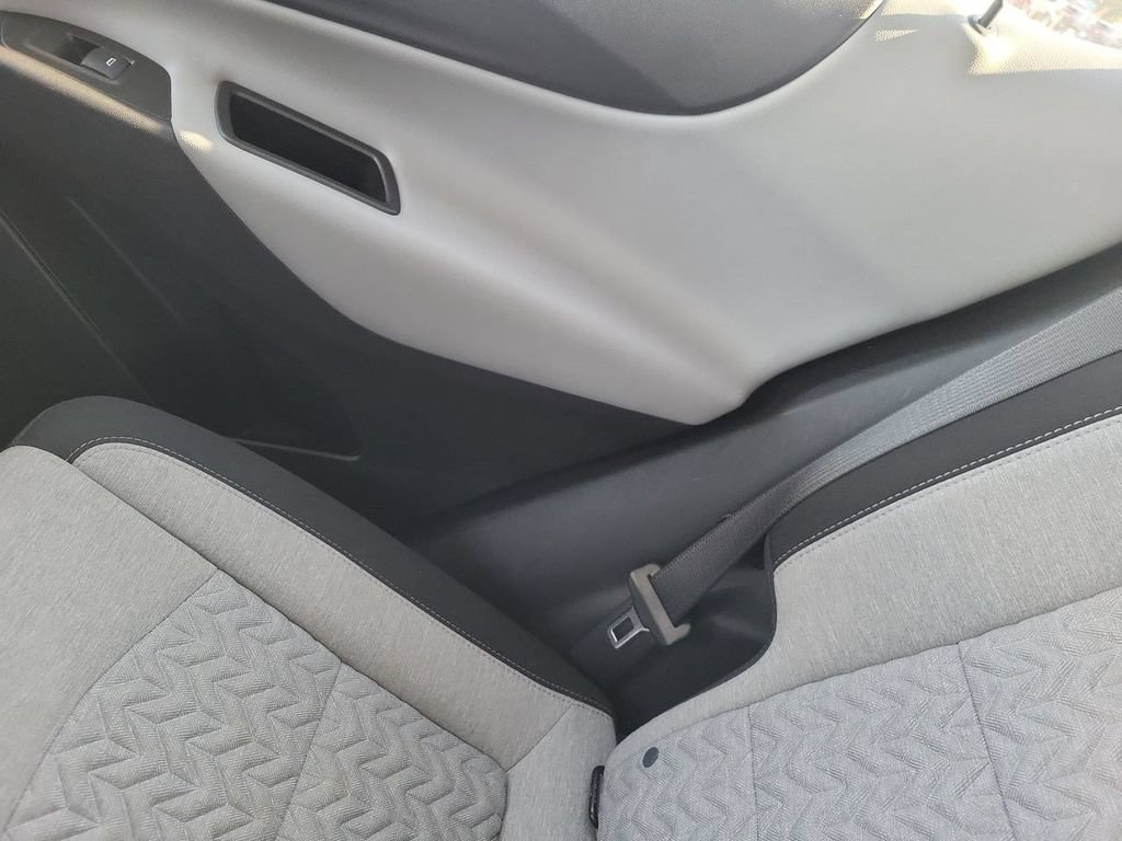 Used 2023 Chevrolet Equinox LS w/ LS Convenience Package AWD/4WD image 14