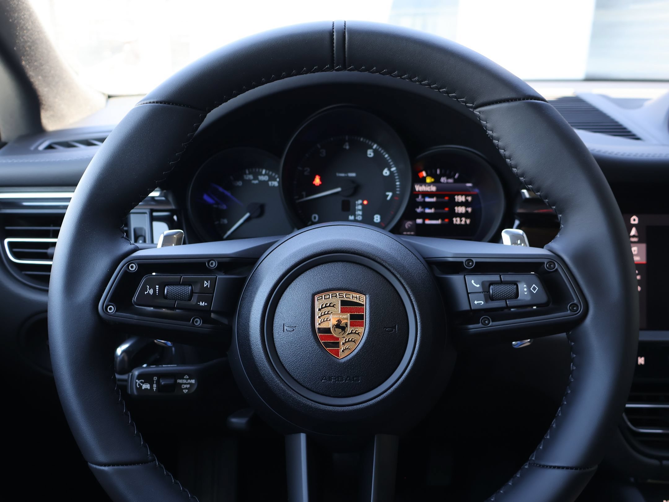 New 2026 Porsche Macan AWD/4WD image 16