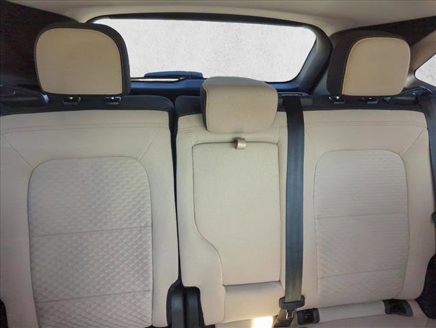 Certified 2022 Ford Escape SE w/ SE Sport Appearance Package FWD image 28