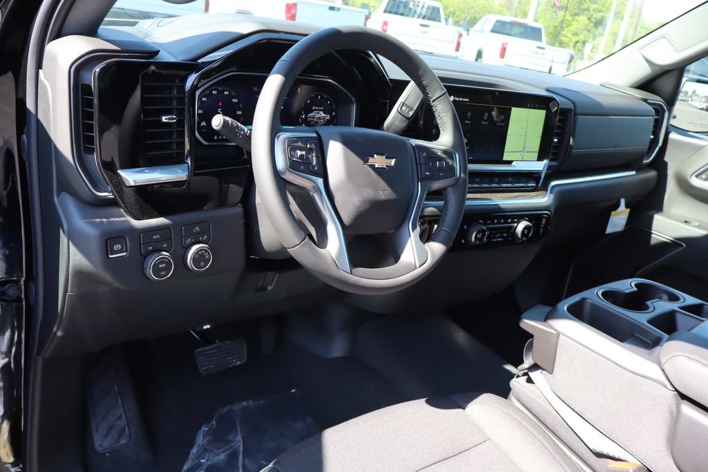 New 2026 Chevrolet Silverado 1500 LT AWD/4WD image 6