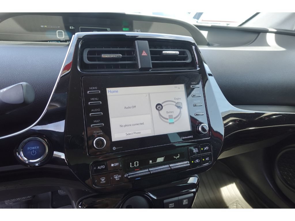 Certified 2021 Toyota Prius L Eco FWD image 16