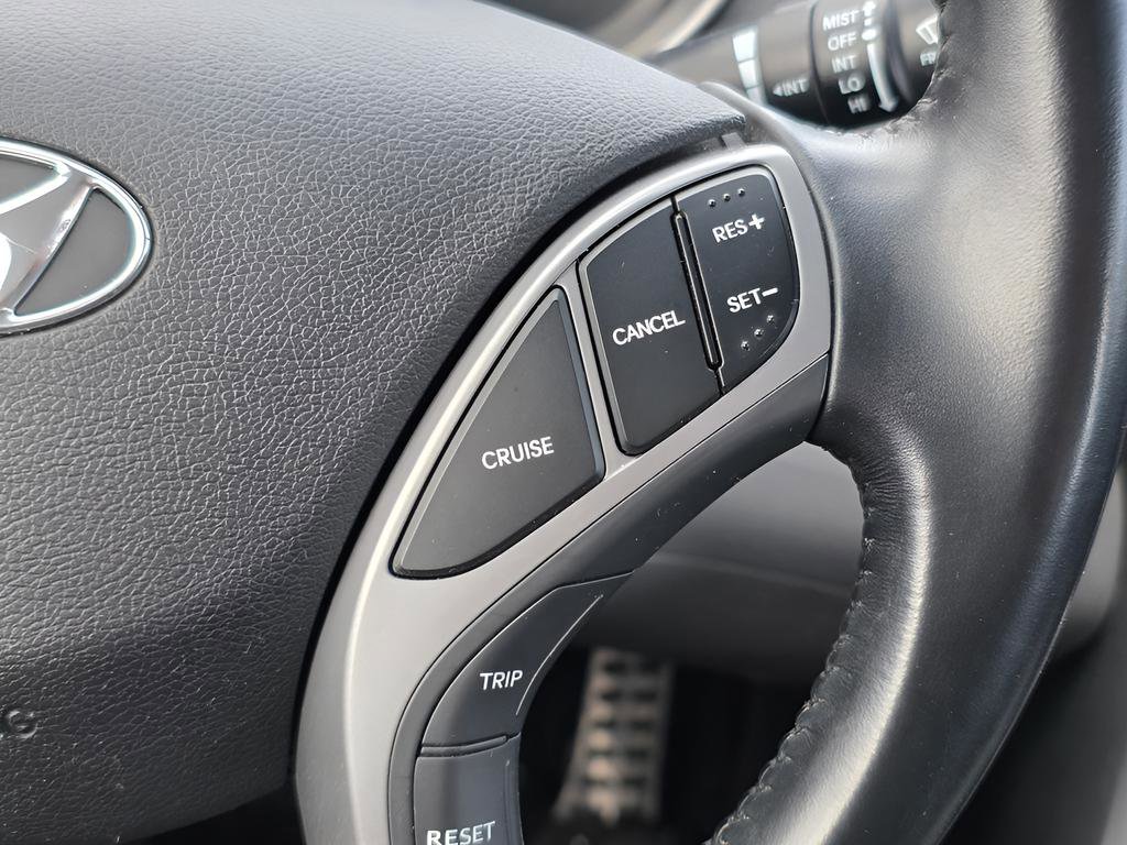 Used 2015 Hyundai Elantra Sport image 26