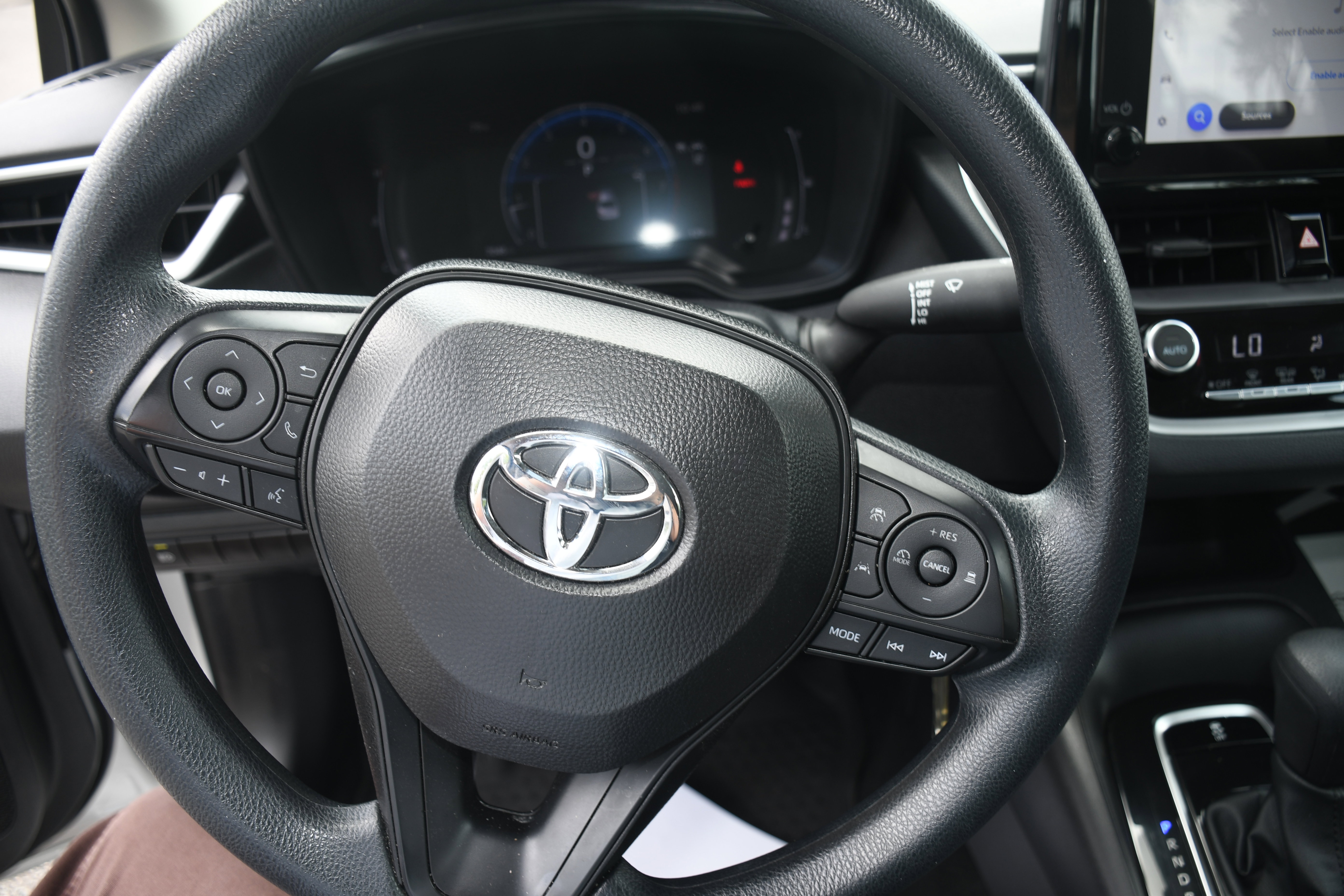 Certified 2026 Toyota Corolla LE FWD image 12