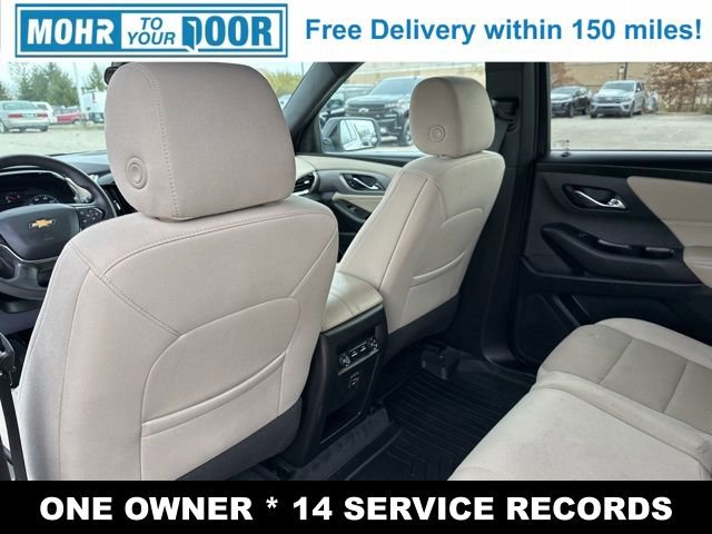 Used 2022 Chevrolet Traverse LS image 27