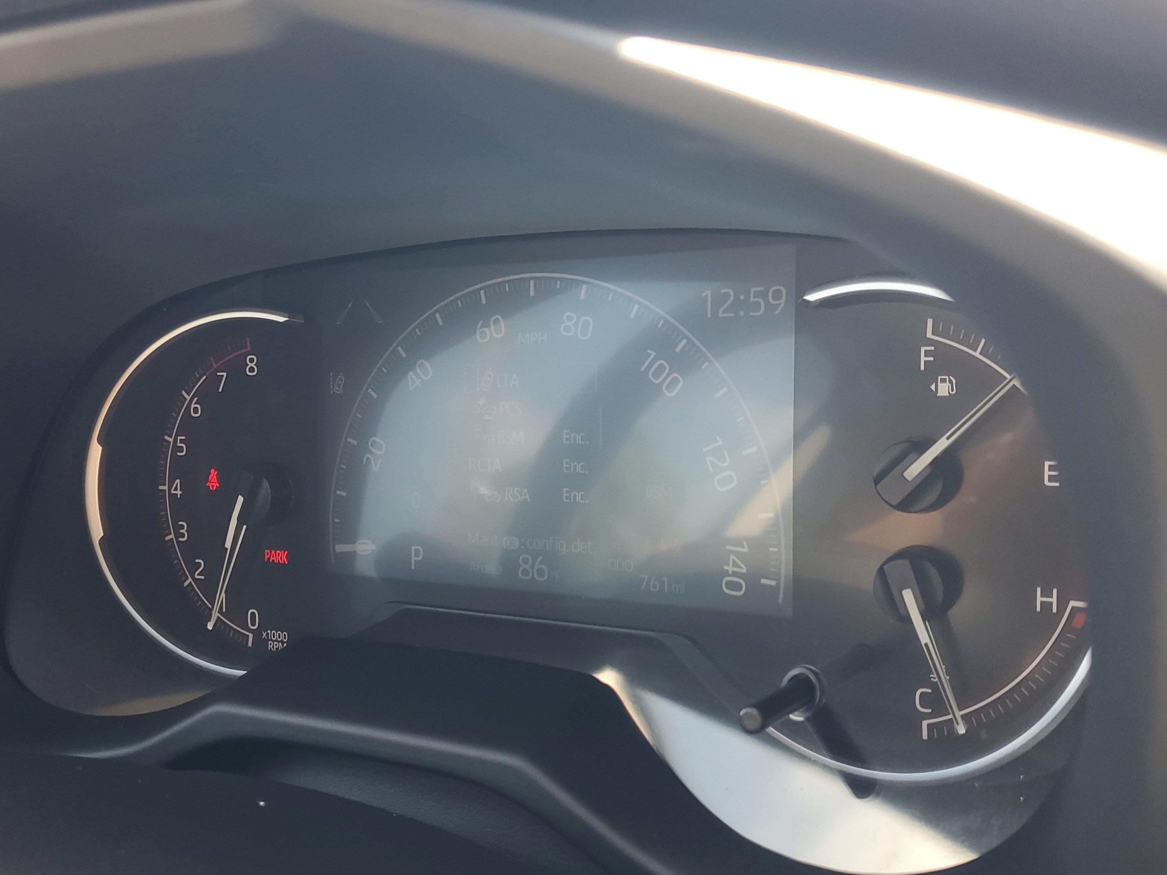 Used 2025 Toyota RAV4 XLE w/ Convenience Package image 25