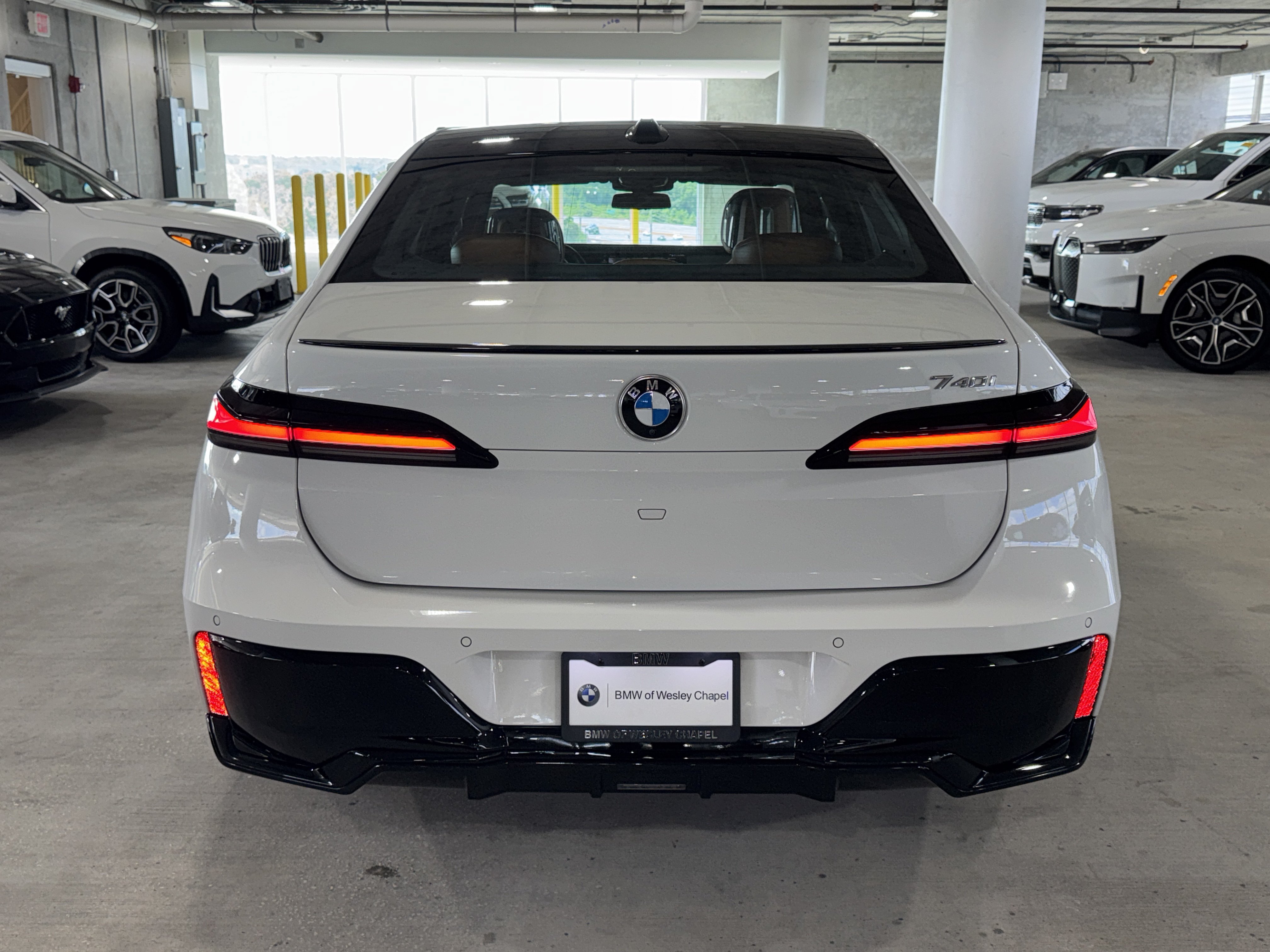 Used 2023 BMW 740i RWD image 7