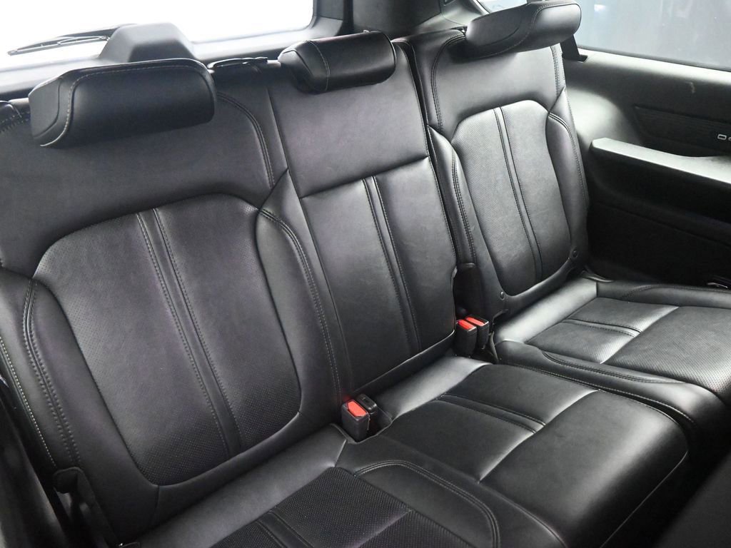 Used 2024 Jeep Wagoneer L Series II w/ Flexible Seating Group image 20