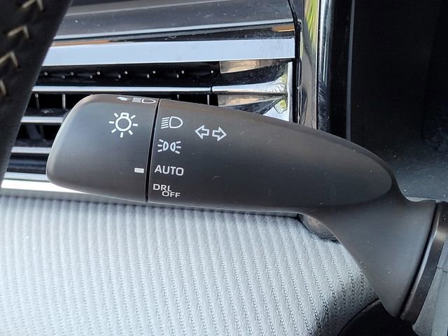 Certified 2025 Toyota Camry SE w/ Multimedia Upgrade Package image 32