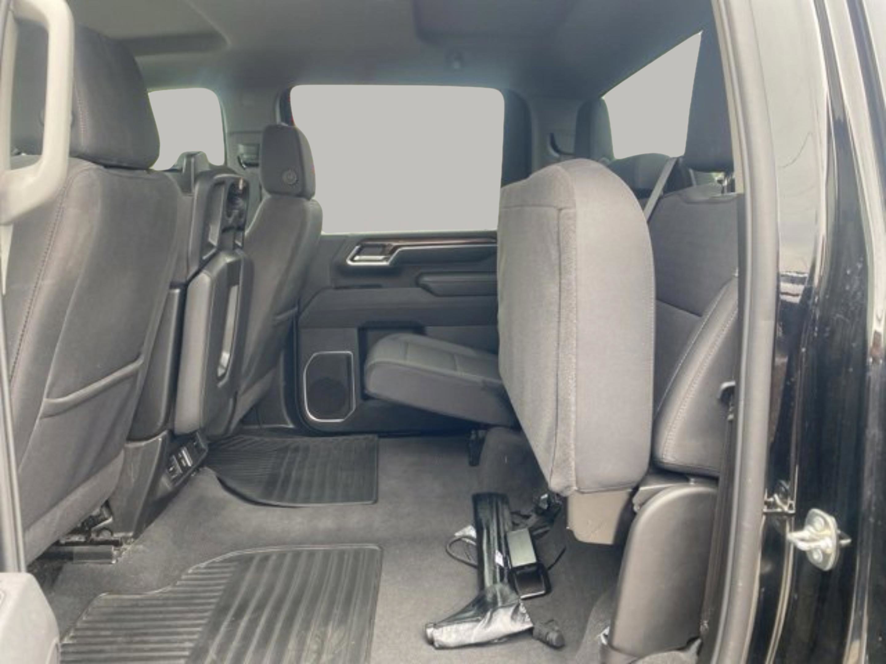 Used 2025 Chevrolet Silverado 2500 LT w/ Convenience Package AWD/4WD image 28