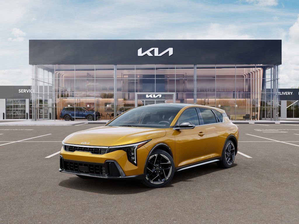 New 2026 Kia K4 GT-Line image 1