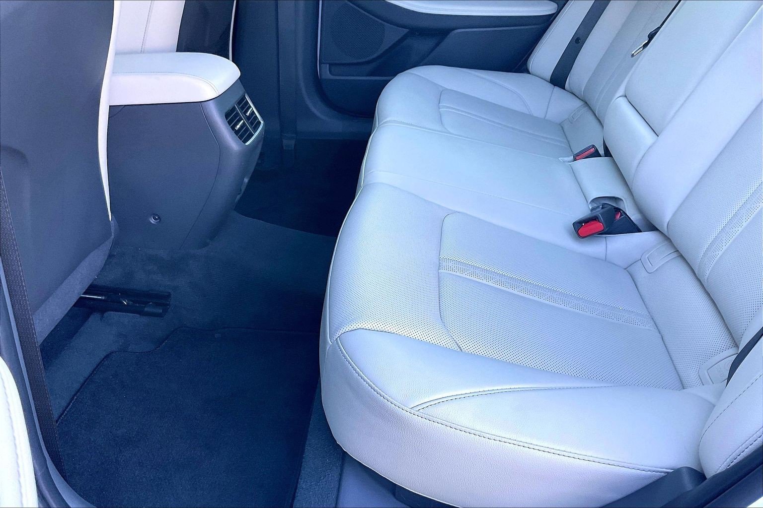 Used 2022 Hyundai Sonata Limited image 17