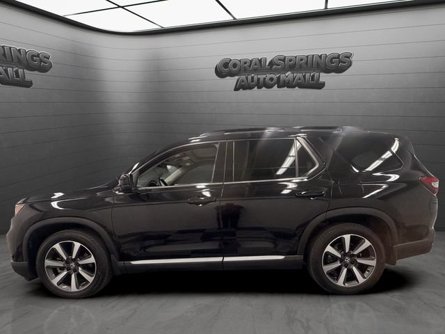 Certified 2023 Honda Pilot Elite image 2