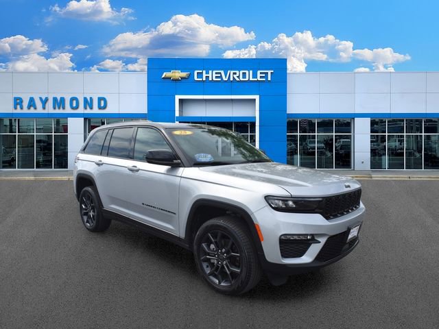 Used 2025 Jeep Grand Cherokee Limited AWD/4WD video 1