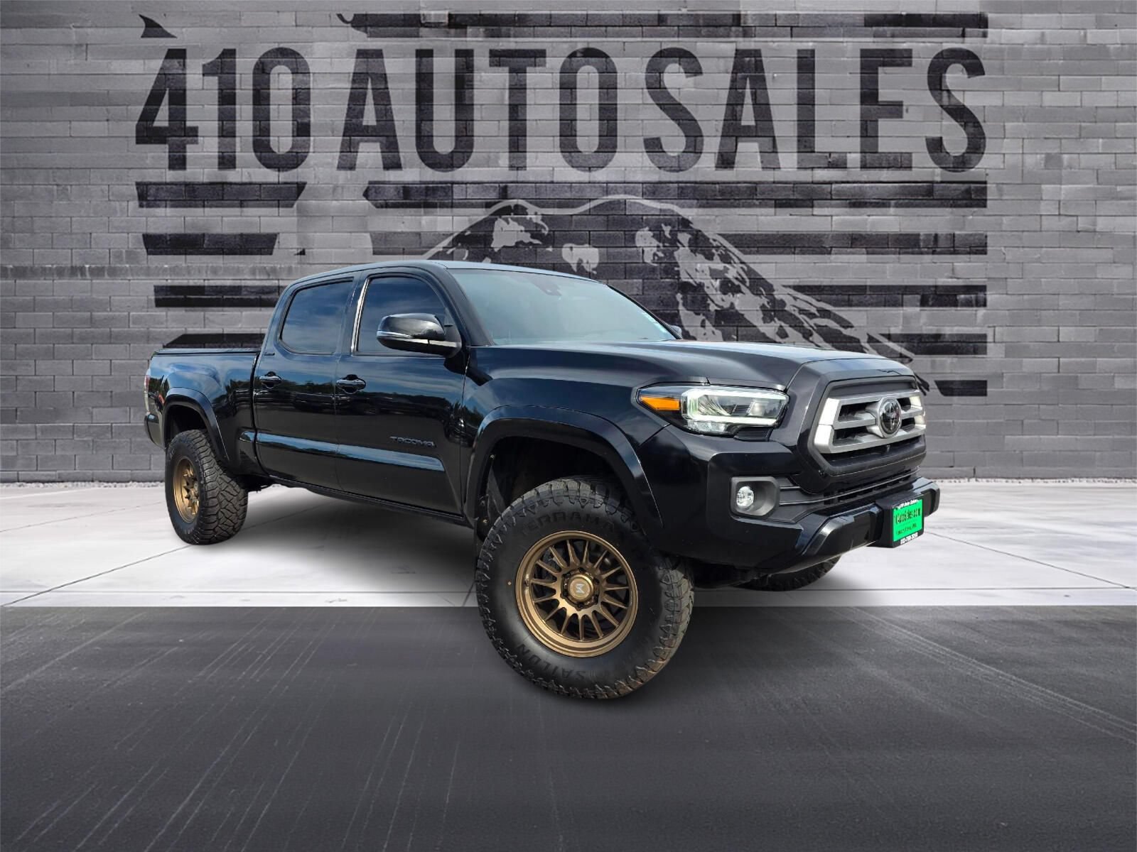 Used 2021 Toyota Tacoma Limited w/ Blackout Package (TMS)