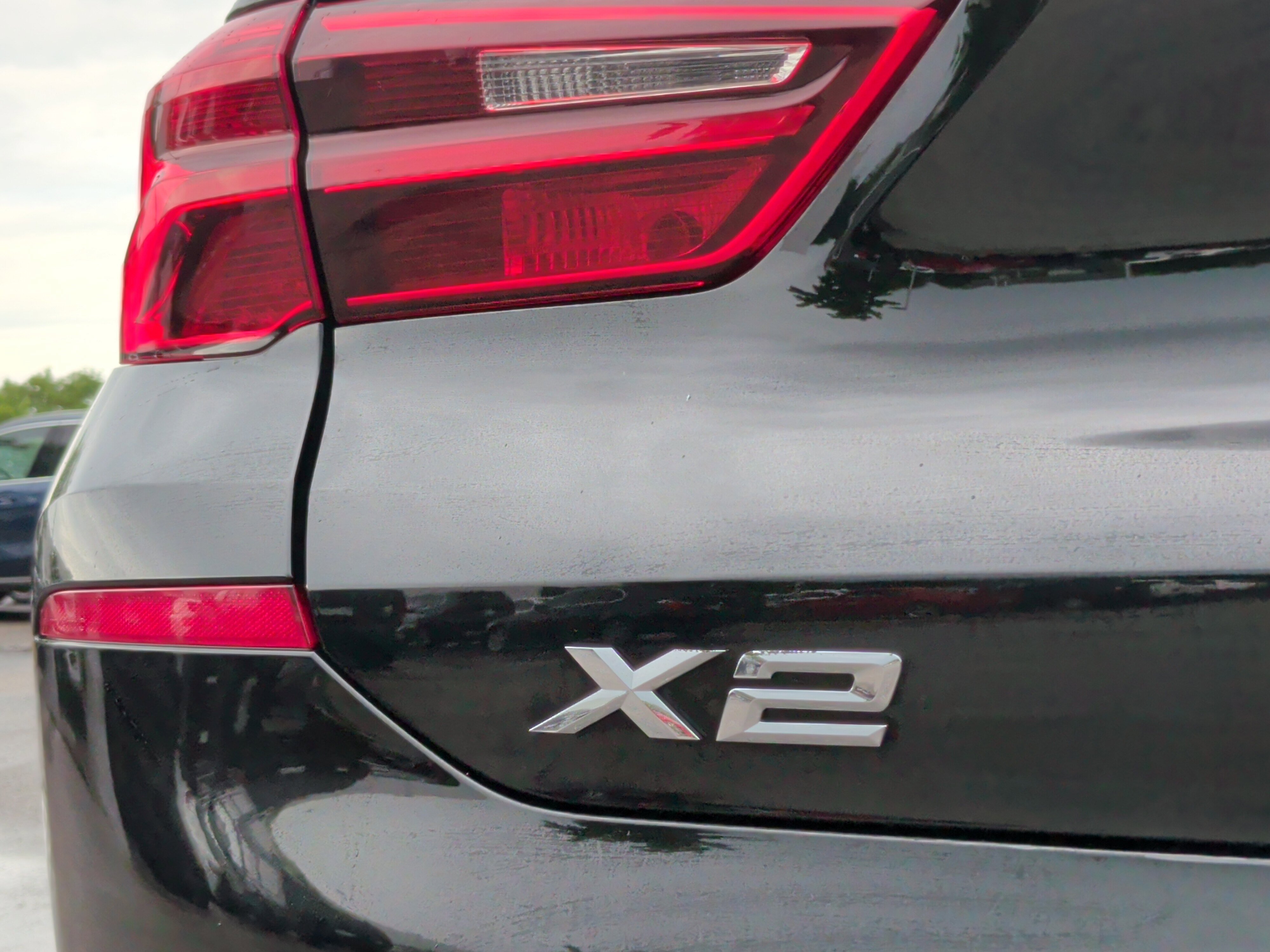 Used 2018 BMW X2 xDrive28i image 12