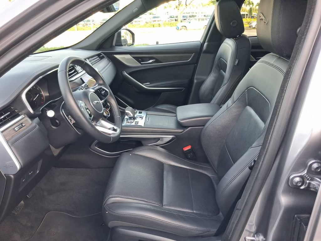 Used 2023 Jaguar F-PACE S AWD/4WD image 14