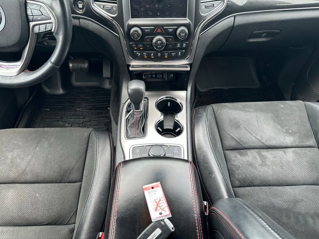 Used 2018 Jeep Grand Cherokee Trailhawk AWD/4WD image 22