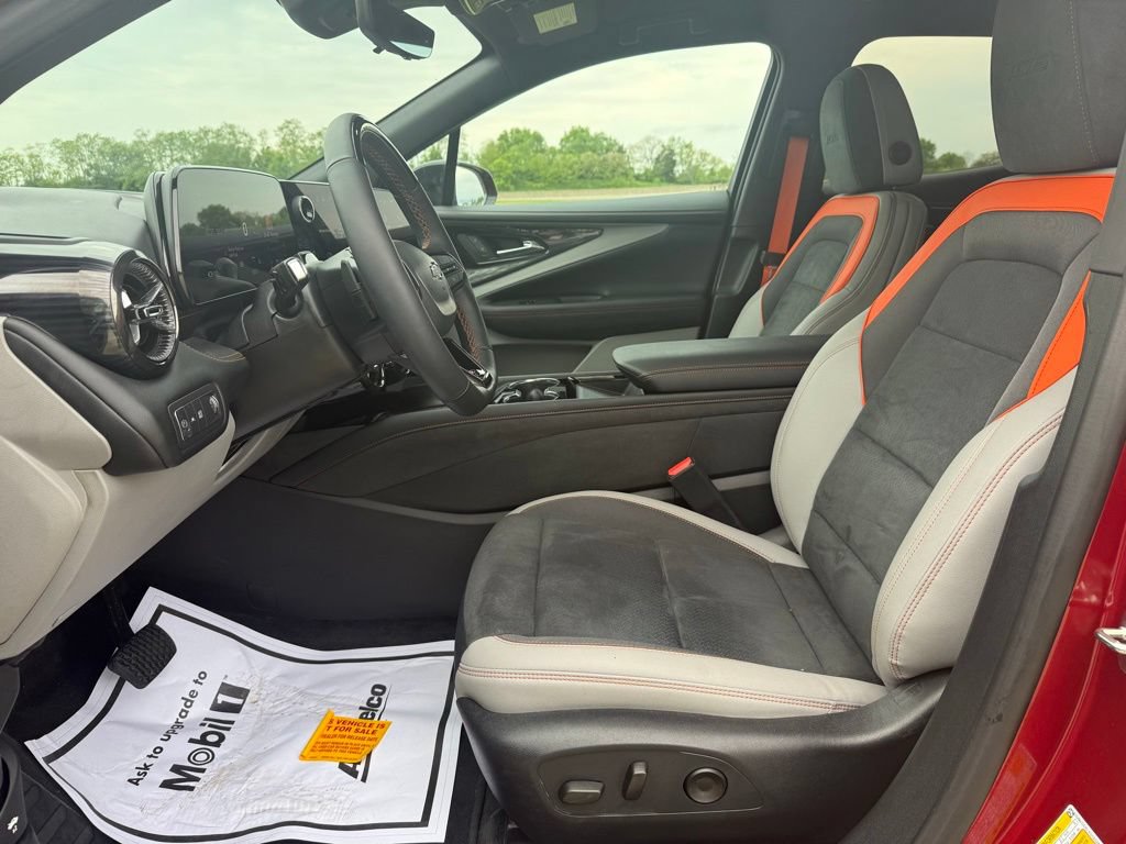 Used 2025 Chevrolet Blazer EV SS AWD/4WD image 28