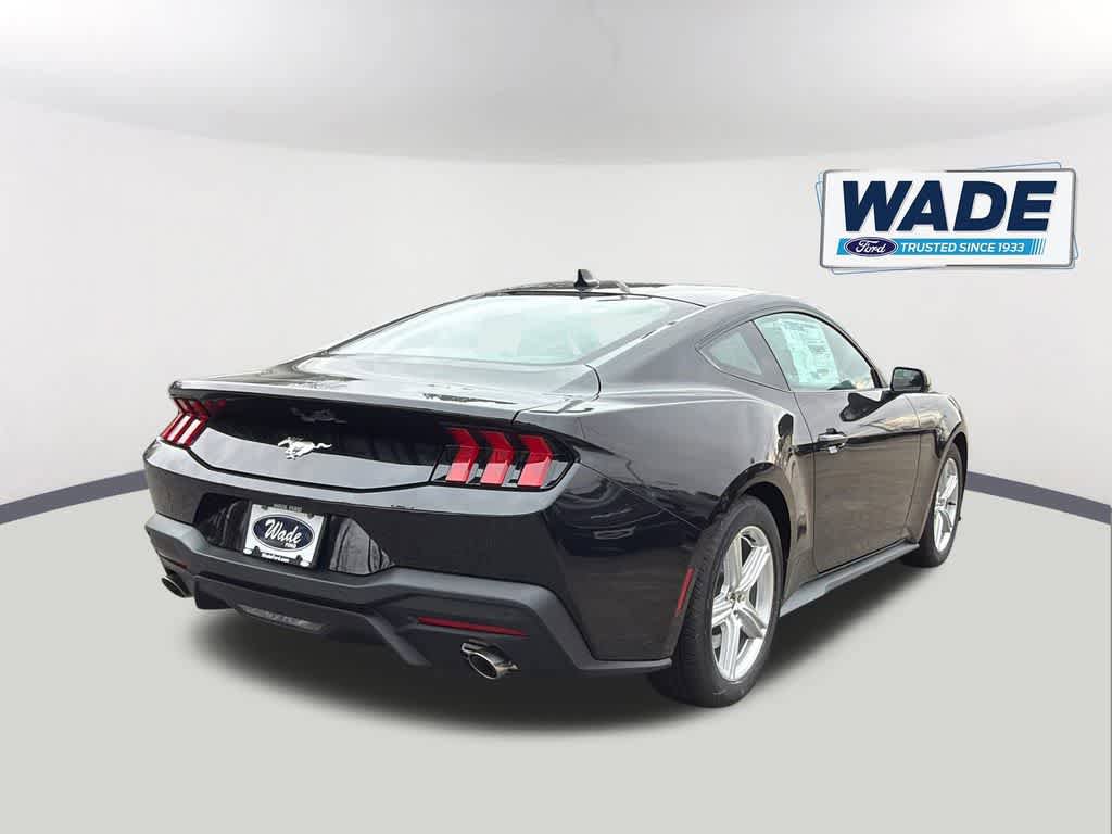New 2026 Ford Mustang Coupe image 5
