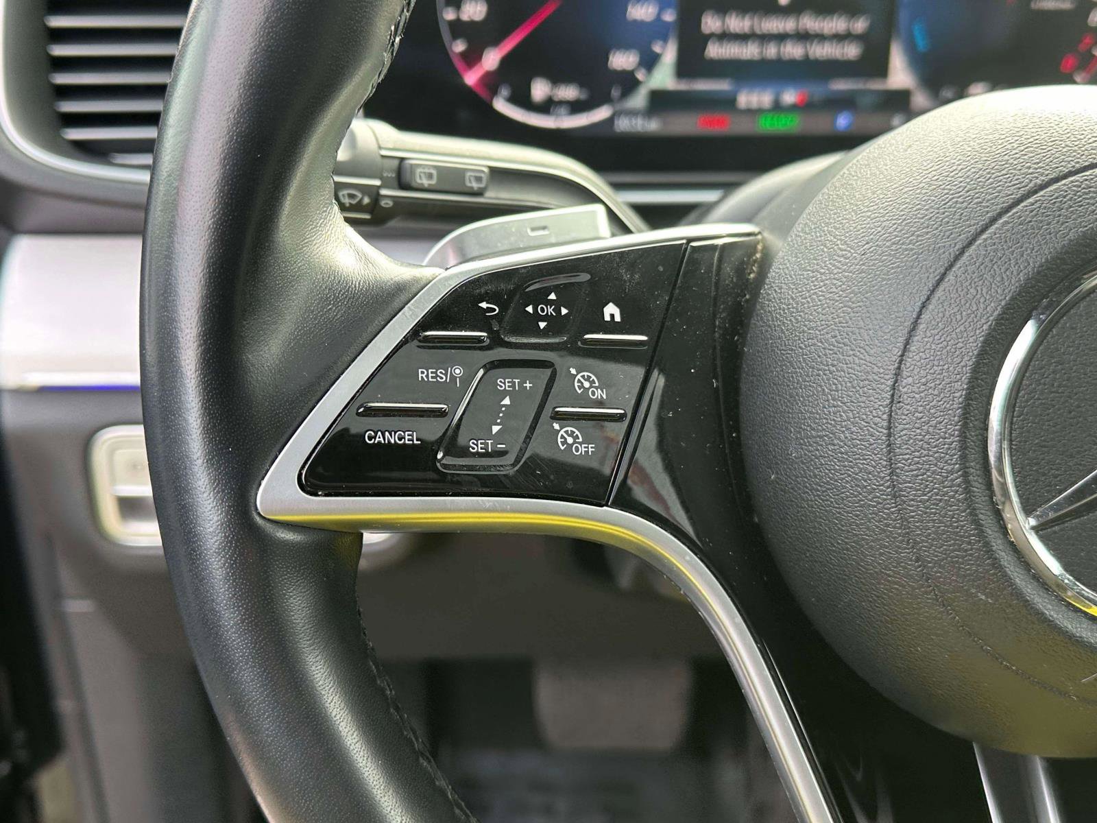 Used 2024 Mercedes-Benz GLE 450e GLE 450e Plug-In Hybrid 4MATIC image 23